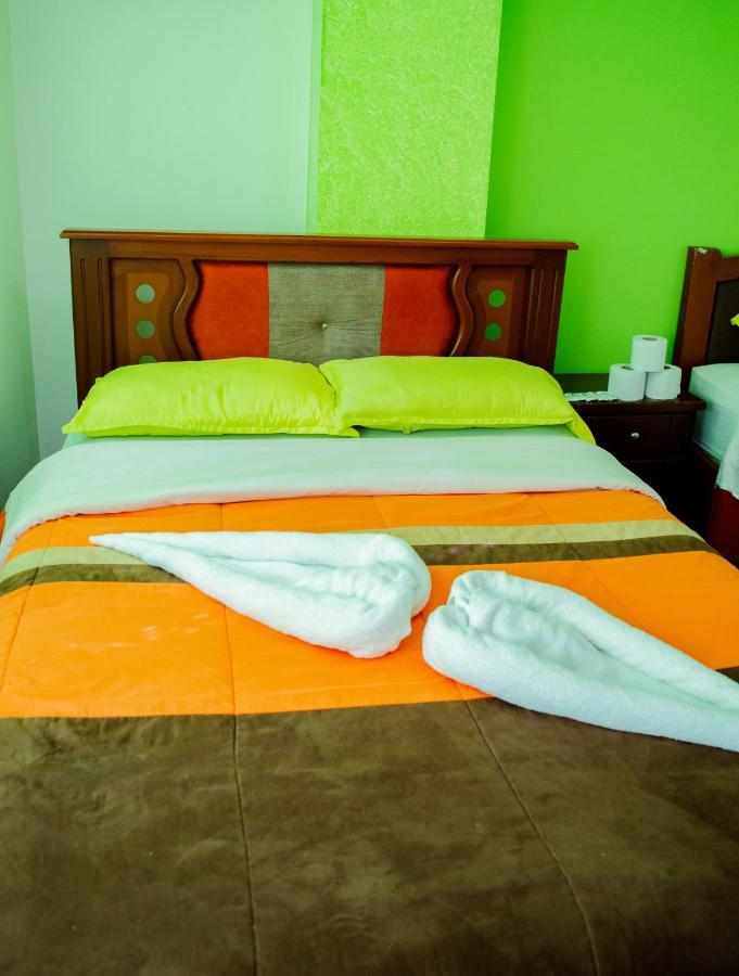 Hotel Residencial Amaru Baños Esterno foto